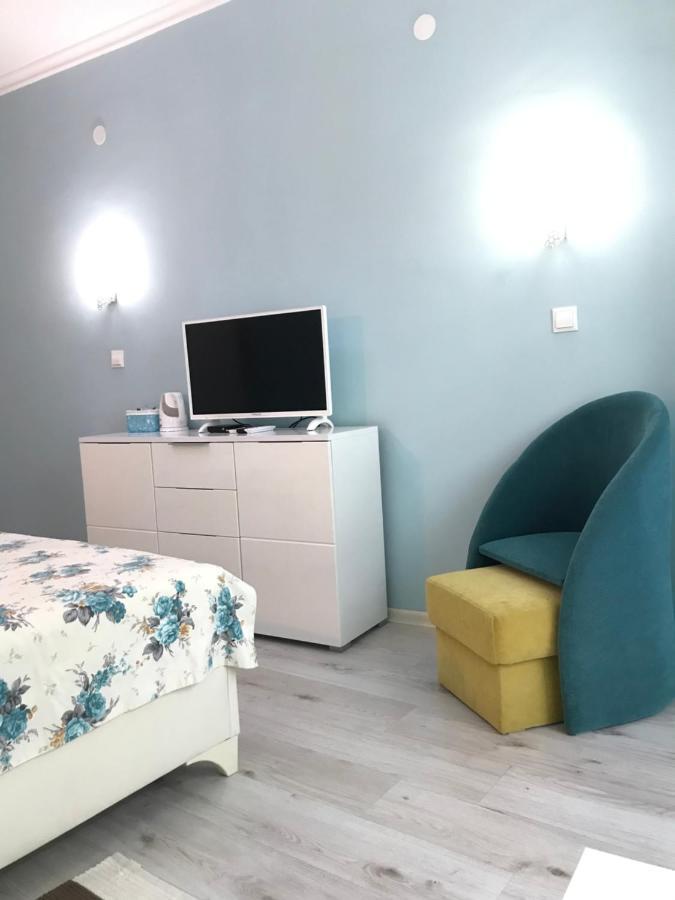 White Rose Guest Rooms Burgas ภายนอก รูปภาพ