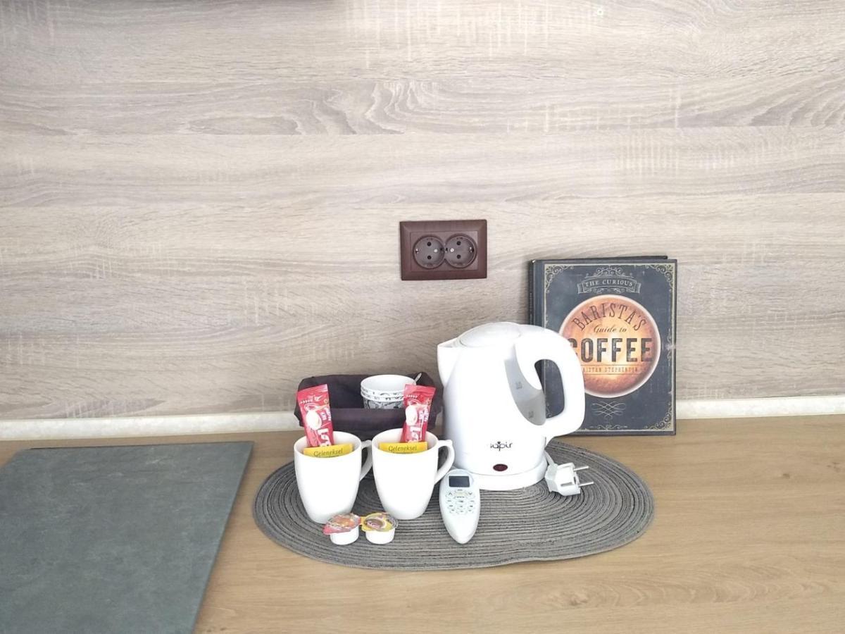 White Rose Guest Rooms Burgas ภายนอก รูปภาพ